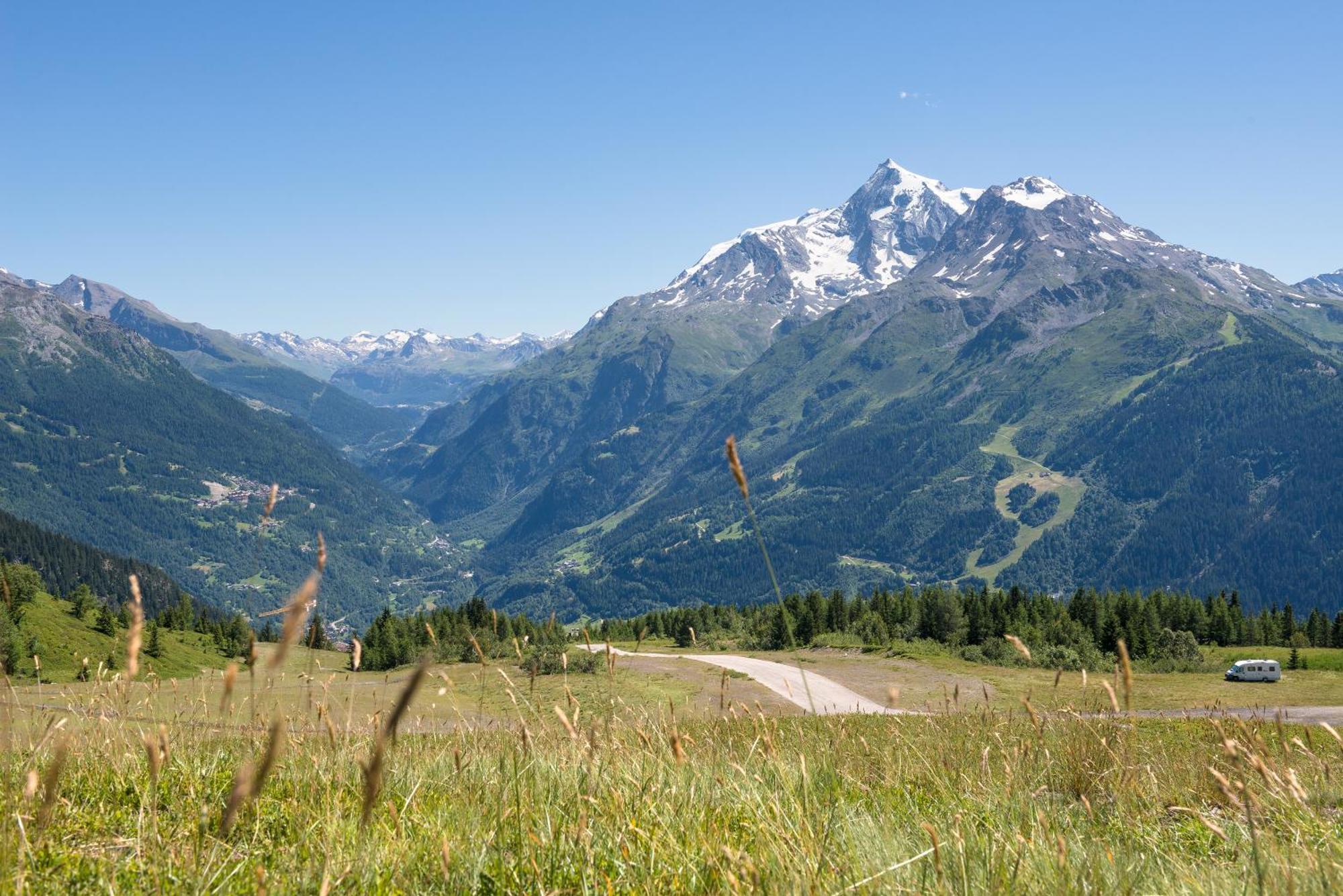 Mgm Hotels & Residences - Residence Alpen Lodge La Rosiere  Extérieur photo